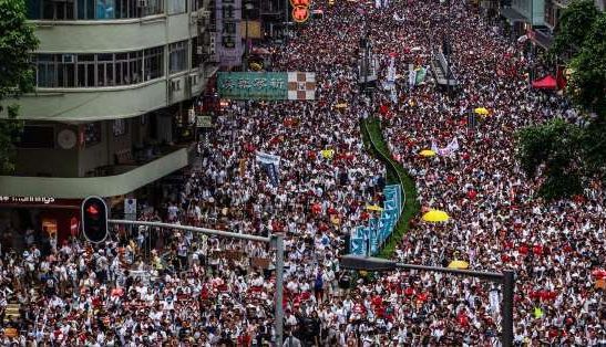 Proteste în Hong Kong împotriva legii extrădării 1 hongkongprotest.jpg