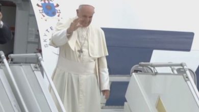 papafranciscromania24.jpg