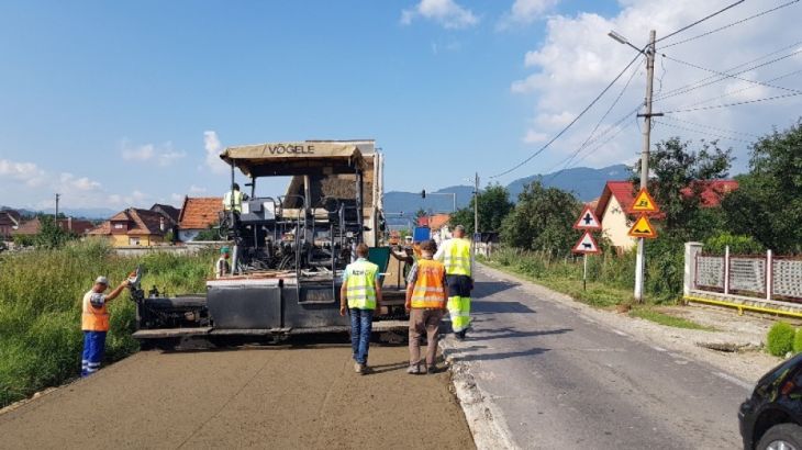 BRAȘOV. Ce se mai întâmplă pe DN73 între Râșnov și Bran 1 autostrada6_270473.jpg