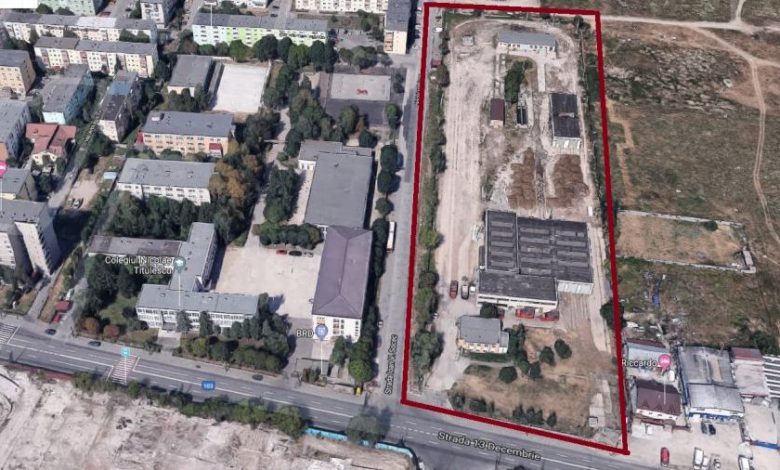 BRAȘOV. Depoul de tramvaie din zona Tractorul, transformat în parc 1 depou.jpg