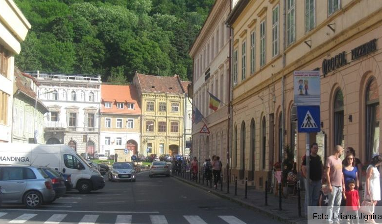 BRAȘOV. Electrica întrerupe curentul pe mai multe străzi din Centrul Istoric 1 img-3449_2.jpg