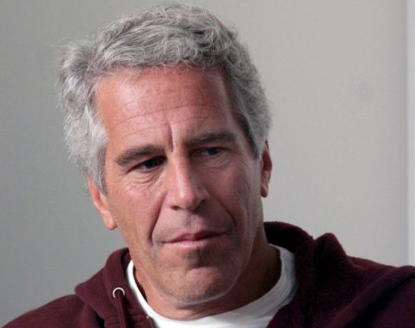 Un miliardar american riscă 45 de ani de închisoare 1 jeffreyepstein.jpg