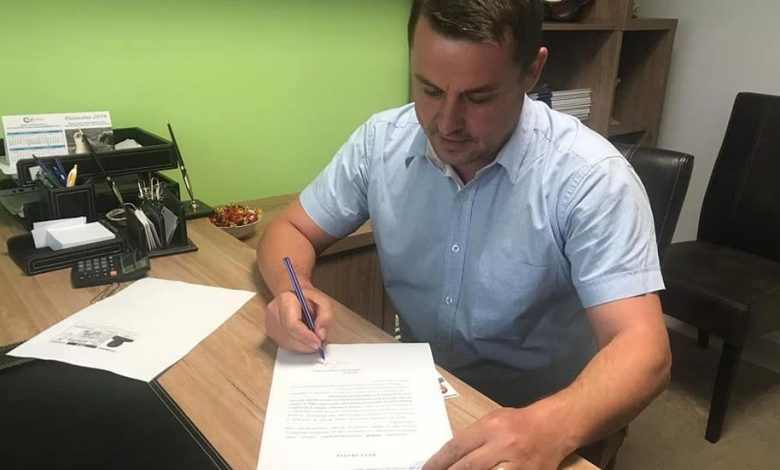 Un primar refuză pensia specială, pe care o consideră „un furt” 1 primarulmeni.jpg