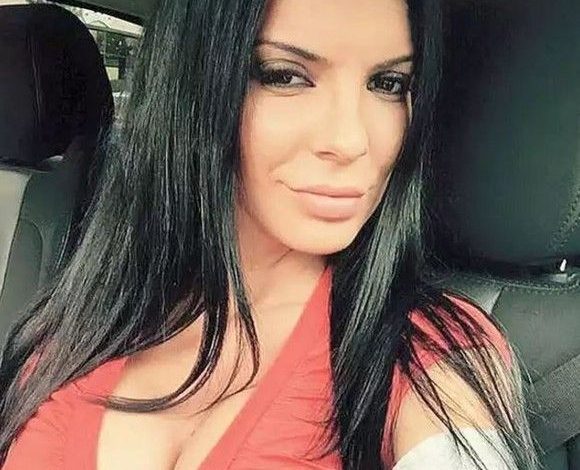 Andreea Tonciu vrea să se opereze pentru a scăpa de kilogramele în plus 1 tonciu_7.jpg