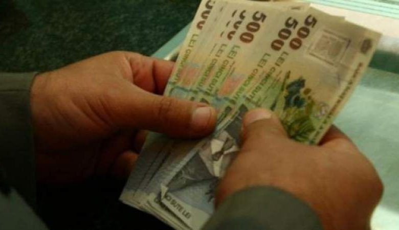 SURSE. Se majorează pensiile militare 1 bani-pensii.jpg