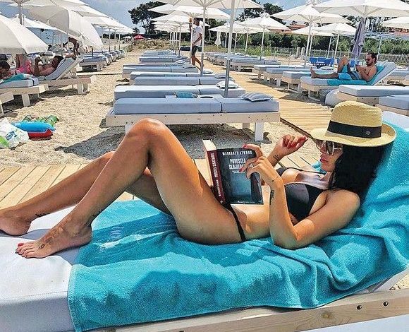 Adelina Pestrițu și-a arătat trupul de zeiță, în Grecia (FOTO) 1 lifestyle_18.jpg