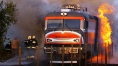 locomotiva-flacari_270885.jpg