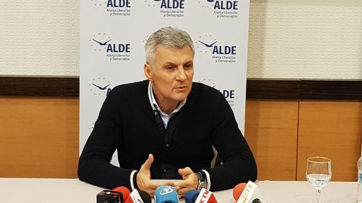 Senatorul Daniel Zamfir : „Nu renunț la Brașov!” 1 Daniel-Zamfir_272669.jpg
