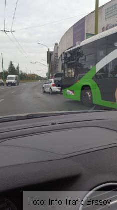 Update. BRAŞOV. Căzături, ieri, în autobuzele RATBV 1 FB_IMG_1569347103010_272905.jpg