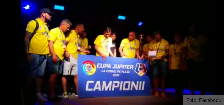 Pompierii brașoveni, campioni la fotbal pe... plajă 1 Screenshot_20190908-191802_Facebook_272135.jpg