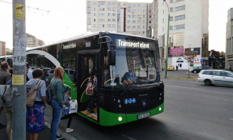 autobuz-elevi_3.jpg