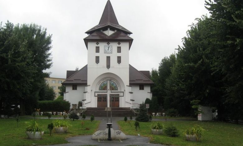 BRAȘOV. Hram la Biserica Sf. Cruce 1 bisericasf-cruce5.jpg