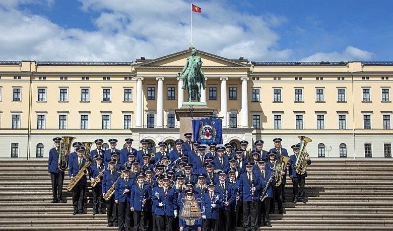BRAȘOV. O orchestră impresionantă în concert aniversar 1 orchestra_3.jpg