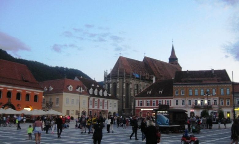 piata-sfatului1_2.jpg