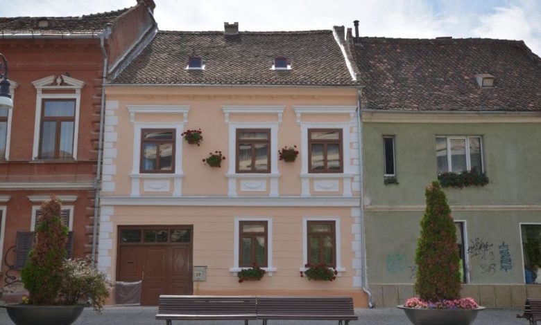BRAȘOV. Regulamentul pentru reabilitarea fațadelor, în dezbatere publică / Iată principalele prevederi! 1 sfioan10.jpg