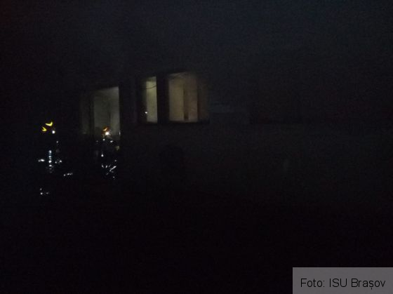 BRAȘOV. Bărbat găsit mort într-un incendiu, în această noapte! (FOTO) 1 IMG-20191018-WA0003_274077.jpg