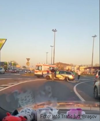 BRAŞOV. Accident şi lângă autogara din Bartolomeu! (FOTO) 1 accident bartolomeu 2_274254.jpg