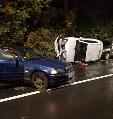 BRAŞOV. Accident, azi-noapte, pe Drumul Poienii! (FOTO) 1 accidentdrumulpoienii_5.jpg