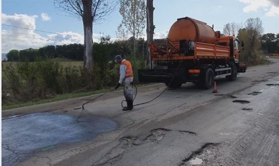 BRAȘOV. Un drum ascuns sub gropi va fi scos la lumină 1 dn13e.jpg