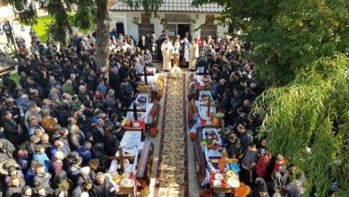 inmormantare-munteni-buzau.jpg