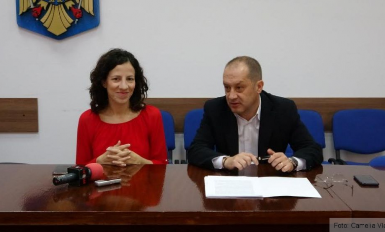 roxana-minzatu_9.jpg