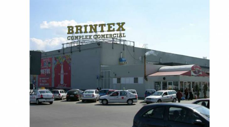 BRAȘOV. Controale, cu efective mărite, în magazinele din Brintex și în zonă 1 vfvfvf1_273907.jpg