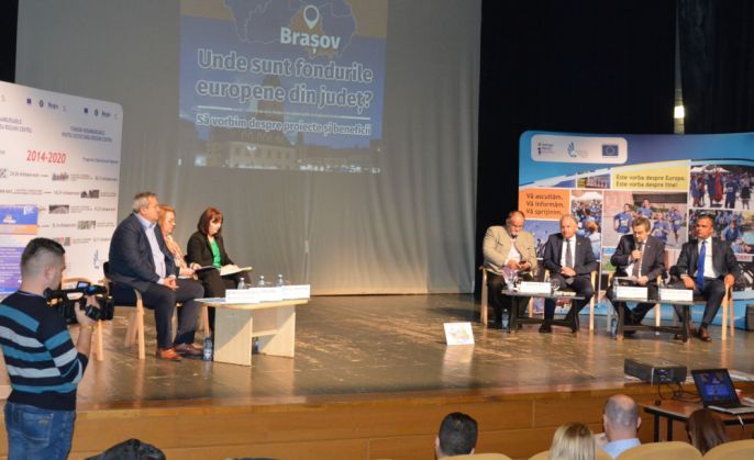 BRAȘOV. Fonduri europene de peste 2 miliarde de lei au fost atrase pentru proiecte 1 Dezbatere BV (5)_274649.jpg