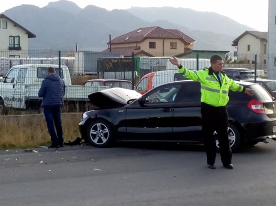 BRAȘOV. Un al doilea accident la Tărlungeni, la 50 de metri distanță de primul! 1 IMG-20191109-WA0018_274873.jpg