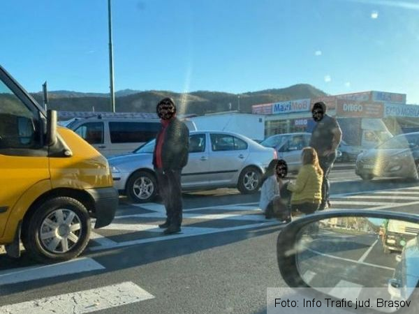 BRAŞOV. Accident pe o trecere de pietoni din Bartolomeu! (FOTO) 1 accidentbartolomeu_8.jpg