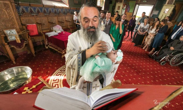 BRAȘOV. Biberonul sfânt 1 preot_8.jpg