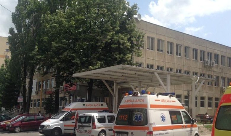 Update BRAȘOV. Poliția s-a autosesizat în cazul ambulanțierului care ar fi bătut o pacientă 1 upu-ambulanta-smurd14.jpg