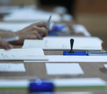 BRAȘOV. Pregătiri pentru campania electorală / „Facem un apel către formațiunile politice să respecte...” 1 vot_10.jpg