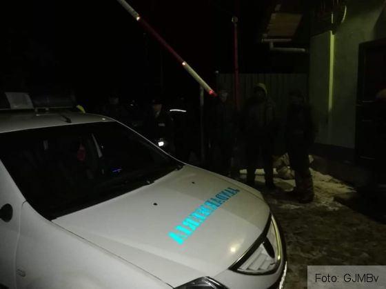 Jandarmii brașoveni, nevoiți să tragă focuri de armă, în această seară! (Galerie FOTO) 1 FB_IMG_1580417927411_277609.jpg