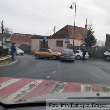 BRAȘOV. Accident cu victimă, în Zărnești (FOTO) 1 accidenttohan_2.jpg