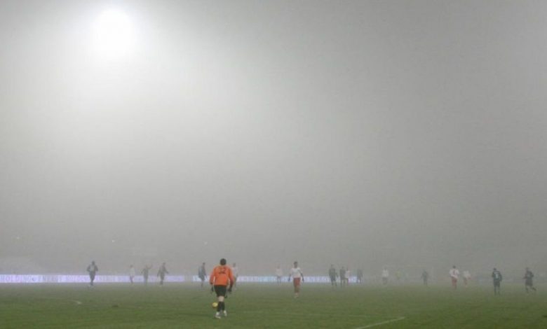 BRAȘOV. Minusul de la Stadionul „Tineretului” 1 ceata_5.jpg