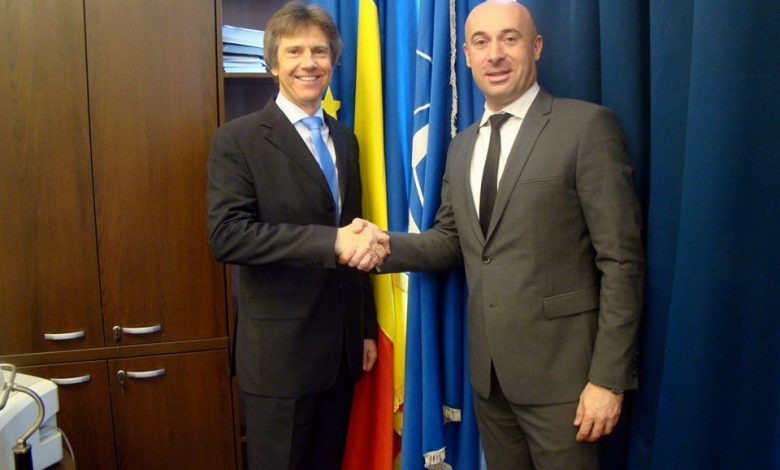 prefect-consul-german.jpg