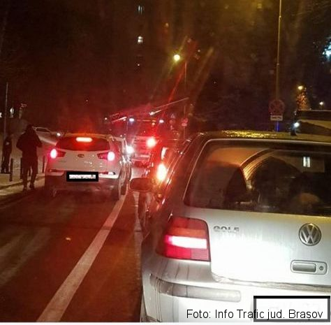 BRAȘOV. După incendiu, incident rutier, lângă restaurantul Rapid 1 rapid2_2.jpg