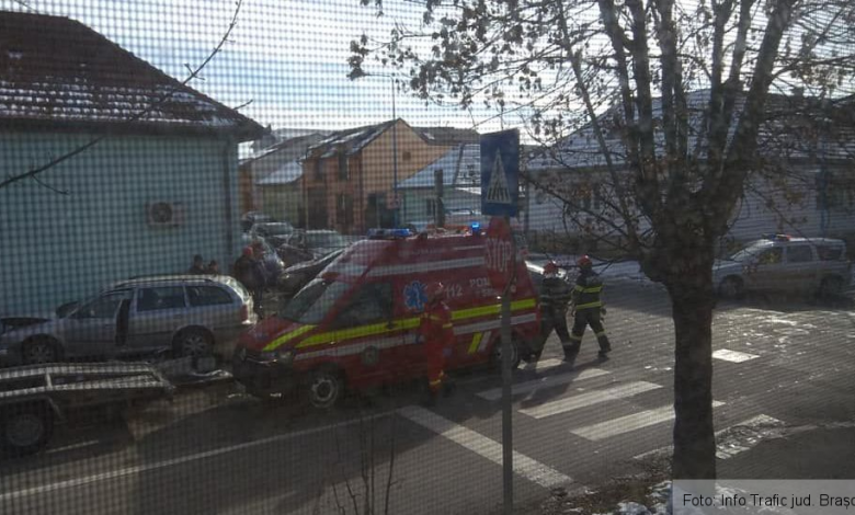 BRAŞOV. Accident pe strada Codrul Cosminului 1 accidentcodrulcosminului.jpg