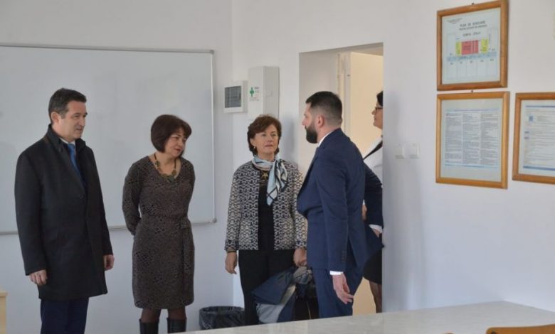 BRAȘOV. Ce A SPUS ambasadorul Elveției despre Colegiul de Informatică?! Proiecte privind învățământul... 1 ambasador_7.jpg
