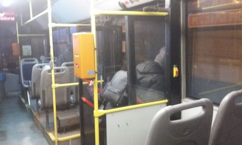 BRAȘOV. Cursă RATBV suspendată de un incident (FOTO) 1 auto3.jpg