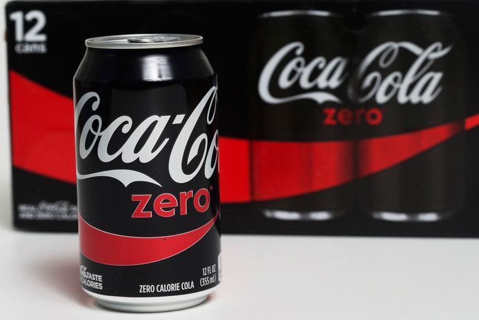 Coronavirusul A LOVIT și Coca-Cola! 1 cola.jpg