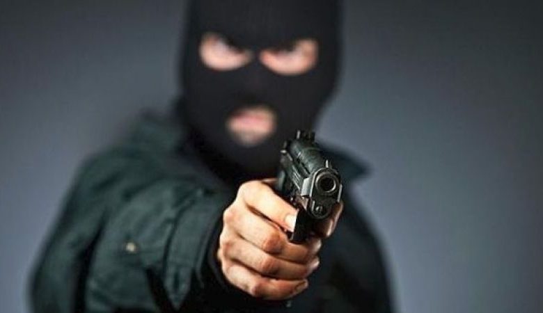 Rapper împuşcat mortal, în toiul nopţii, în casă 1 jafarmat.jpg