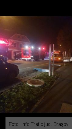 Update. BRAȘOV. Un tânăr a avut nevoie de ajutor medical, după incendiul din Prejmer (FOTO) 1 FB_IMG_1584087558680_278769.jpg
