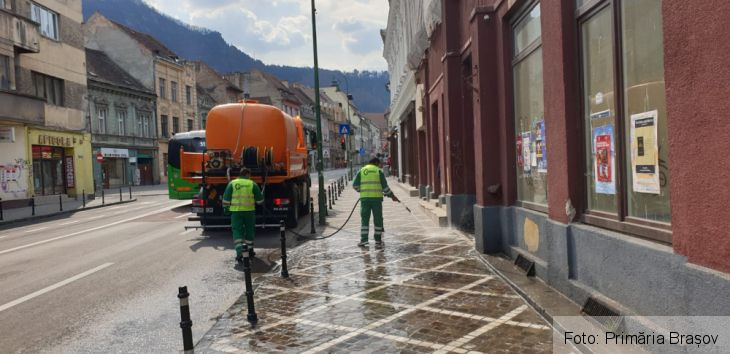 CORONAVIRUS. BRAȘOV. Ce străzi au fost spălate și dezinfectate și ce se întâmplă în cartiere? Răspunsul Primăriei 1 IMG-20200321-WA0003_279069.jpg