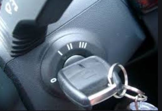 Județul BRAȘOV. Nu mai poate circula cu autoutilitara, după un control silvic 1 cheiemasina_3.jpg