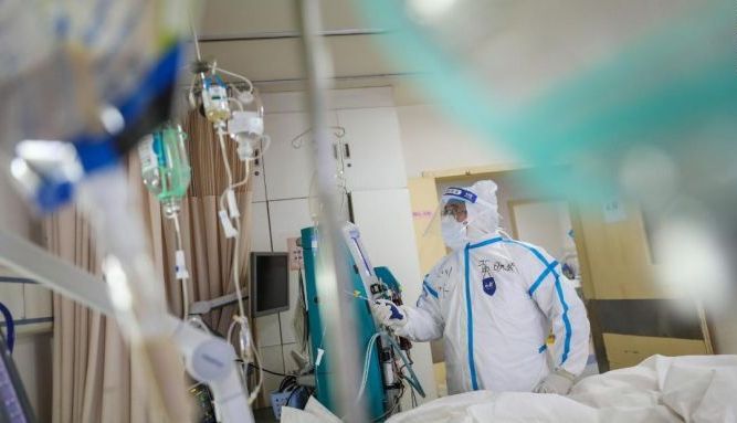 COVID-19 BRAȘOV. Primul pacient intubat la Spitalul Clinic Județean de Urgență! 1 intubat.jpg