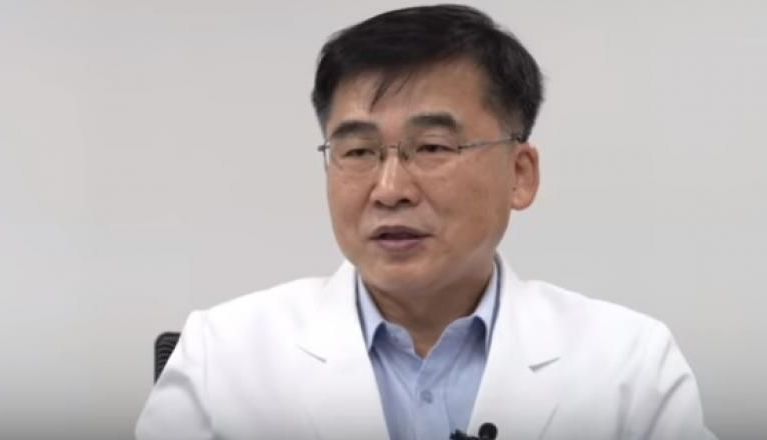 CORONAVIRUS. NOI EXPLICAȚII despre COVID-19. Scenarii pentru finalul pandemiei 1 kimwoojiu.jpg