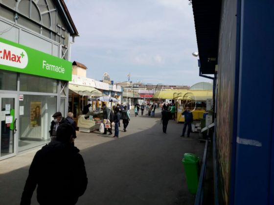 BRAȘOV. Trei zile de vaccinare fără programare, în... piețe 1 WhatsApp Image 2020-04-11 at 14.27.14_279742.jpeg