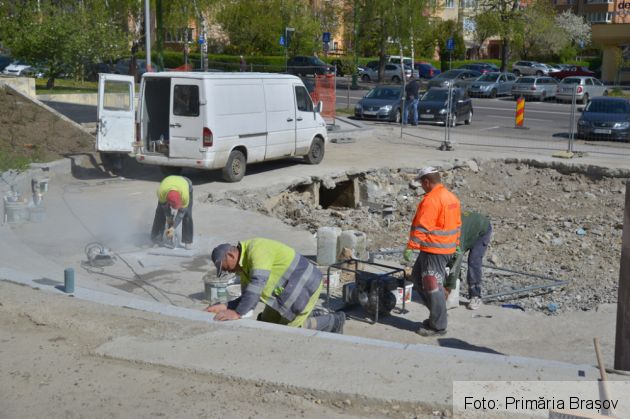 BRAȘOV. Cum decurg lucrările la zona pietonală din Răcădău?! Informații din partea Primăriei (FOTO) 1 WhatsApp Image 2020-04-27 at 12.26.20 (1) - Copy_280140.jpeg
