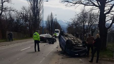 BRAŞOV. ULTIMA ORĂ. Autoturism răsturnat în urma unei coliziuni, pe Calea Feldioarei! (FOTO) 1 accidentcaleafeldioarei_12.jpg